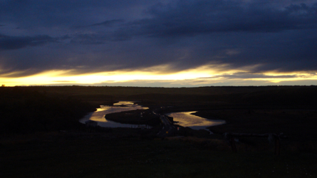 Tierra del Fuego - Feuerland kurz vor dem Morgengrauen....