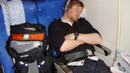13 Stunden im Flieger sind ganz schön ermüdend...